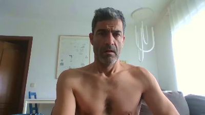 hotreds webcam model stream image