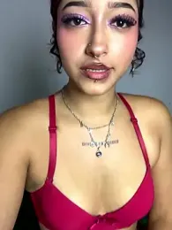 LilithMonette webcam model stream image