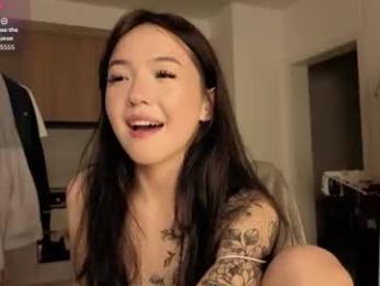 lin_kun webcam model stream image