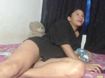 nathasha_15 webcam model stream image