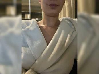 sweet-space8899-9988-1 webcam bongacams model stream image