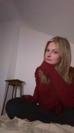 Coquineblondefr webcam model stream image