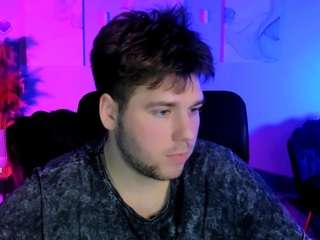 michael-strong webcam camsoda model stream image