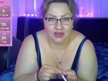 AngelinaGlam webcam model stream image