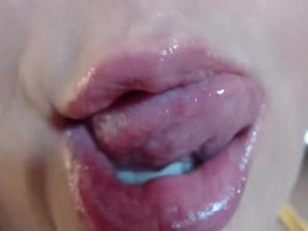 kerly_doll webcam model stream image