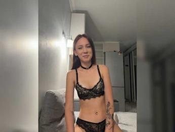 Soffi2 webcam bongacams model stream image