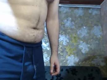leoroman webcam model stream image
