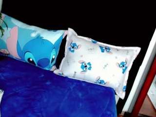 apriljades18 webcam model stream image