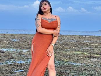 SabinaDomer webcam model stream image