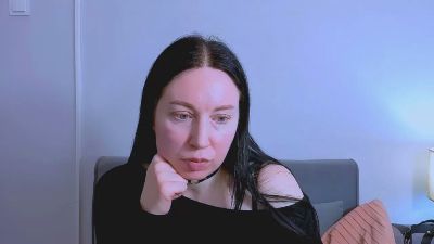 MiaDreamy webcam model stream image