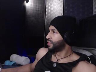 Ralf E webcam flirt4free model stream image