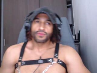 Ralf E webcam model stream image