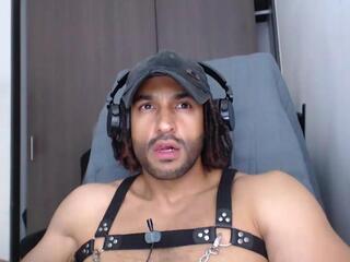 Ralf E webcam model stream image
