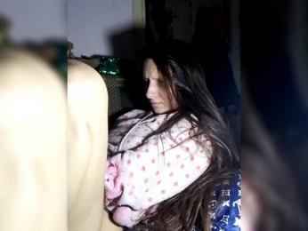 EksaCake webcam model stream image