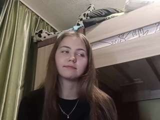 eloistyrol webcam model stream image