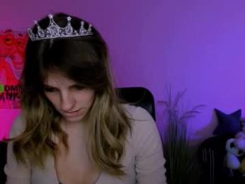 clery_shine webcam model stream image