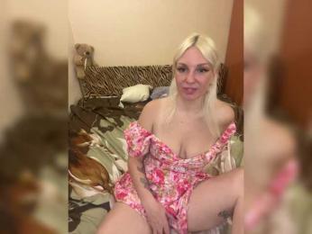 LisaMe webcam bongacams model stream image
