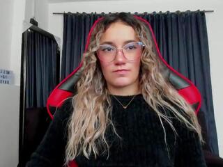 Keyth Clement webcam model stream image