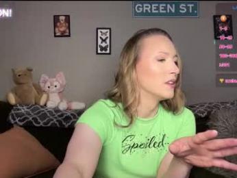 greenxxxqueen webcam chaturbate model stream image