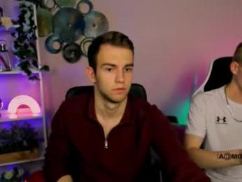 astren_villo webcam model stream image