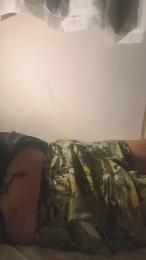 leo_kenzo webcam cam4 model stream image