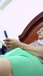 hram4 webcam model stream image