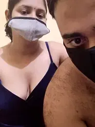 IND_COUPLE1 webcam model stream image