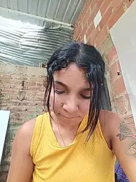 chikivivi- webcam model stream image