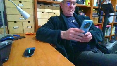 quique185bcn webcam cam4 model stream image