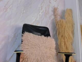 Helena Santos webcam model stream image