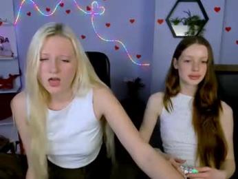 madam_ulis webcam model stream image