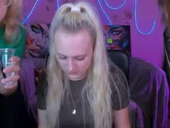 madam_ulis webcam chaturbate model stream image