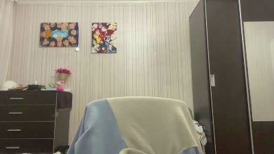 VirginaTott webcam model stream image
