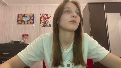 VirginaTott webcam model stream image