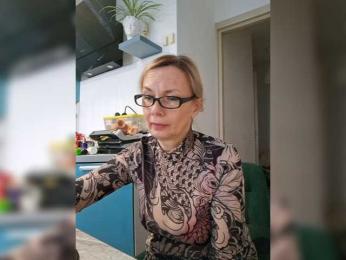 ShiningMILF webcam bongacams model stream image