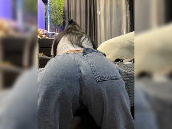 cool-party webcam model stream image