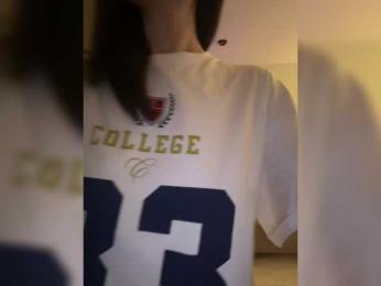 Kiranicole webcam model stream image