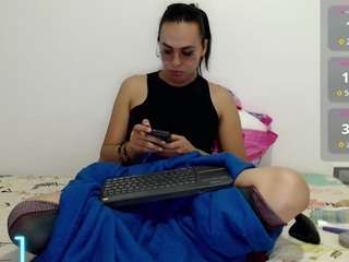 miss-adele webcam camsoda model stream image