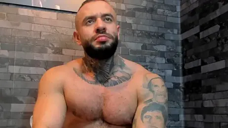 BruceDallas webcam model stream image