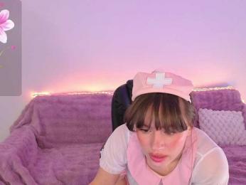 Lillians webcam model stream image