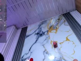 mlucreciasucker303av webcam model stream image