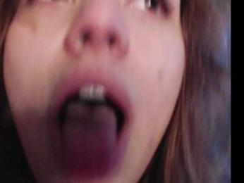 suenya webcam bongacams model stream image