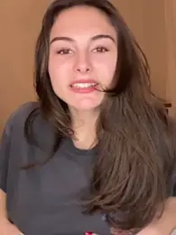 SophiiaStarr webcam model stream image