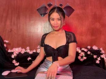 LilyJelly webcam model stream image