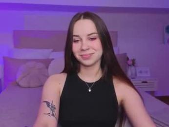 little_siin webcam model stream image