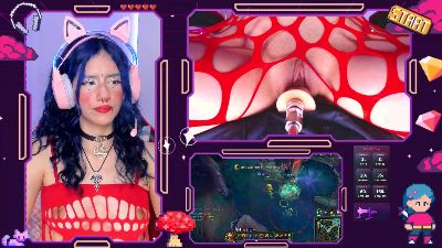 AriDawson_ webcam model stream image