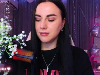YURIEVNA13 webcam model stream image