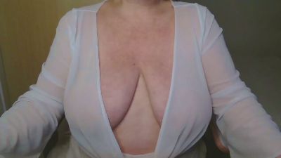 sweet_curvy webcam cam4 model stream image