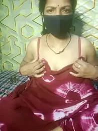 Juli_80 webcam model stream image