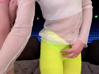 rainbowpony420 webcam model stream image